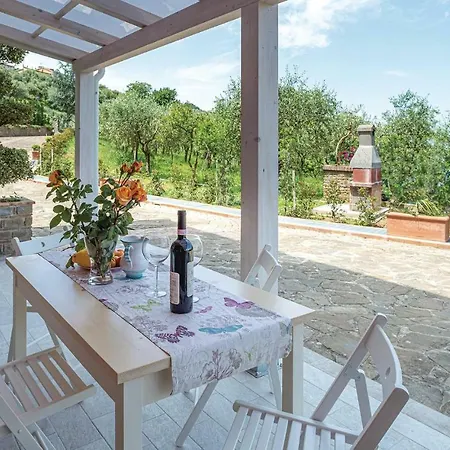 7 Lejlighed Laureana Cilento